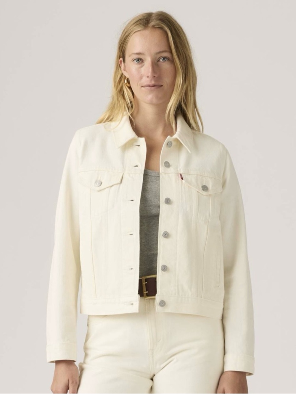 Women's Premium White Denim Levi's Jacket.   XL